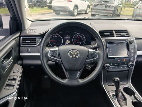Used 2017 Toyota Camry SE FWD image 26