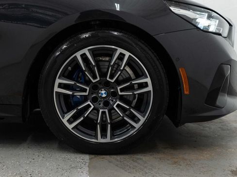 Used 2026 BMW 530i xDrive AWD/4WD image 37