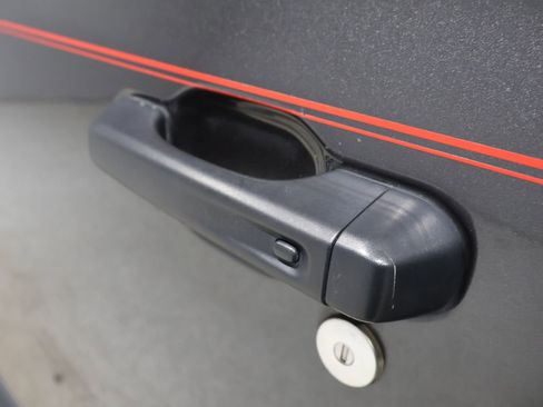 Certified 2023 Jeep Wrangler Unlimited Rubicon w/ Cold Weather Group image 11