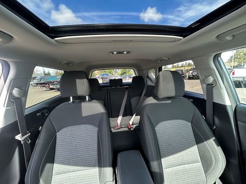 Used 2024 Kia Soul EX FWD image 27