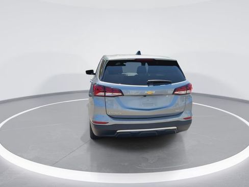 Used 2024 Chevrolet Equinox LT AWD/4WD image 7