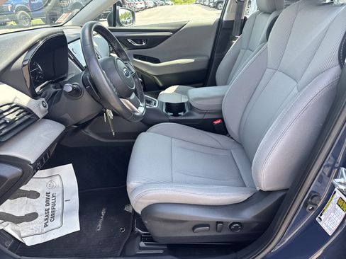 Used 2025 Subaru Legacy Premium AWD/4WD image 12