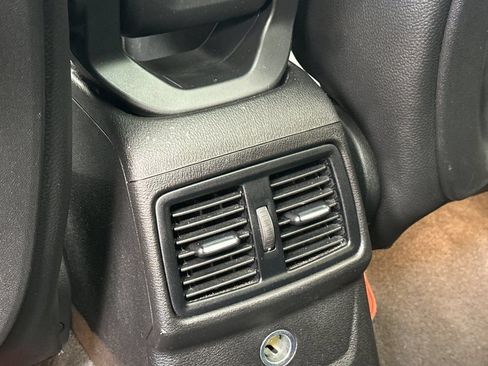 Used 2018 BMW X1 sDrive28i FWD image 17
