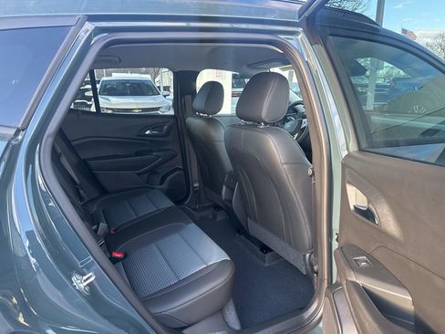 New 2026 Chevrolet Trax LT w/ Driver Confidence Package image 15