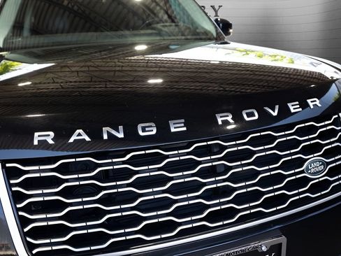 Used 2019 Land Rover Range Rover Long Wheelbase Supercharged AWD/4WD image 16