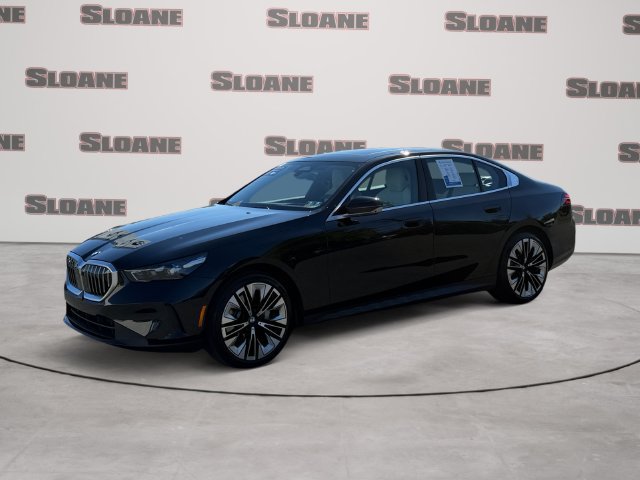 Certified 2026 BMW 530i xDrive w/ Premium Package AWD/4WD image 1