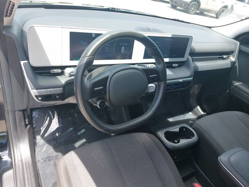 Used 2024 Hyundai Ioniq 5 SE RWD image 16