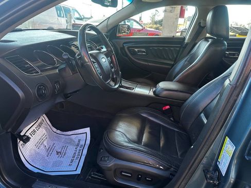Used 2010 Ford Taurus Limited image 12