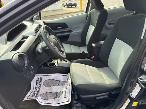 Used 2012 Toyota Prius C Two image 13