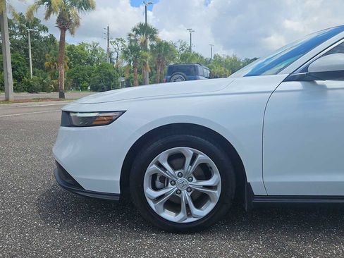 Certified 2023 Honda Accord LX image 18