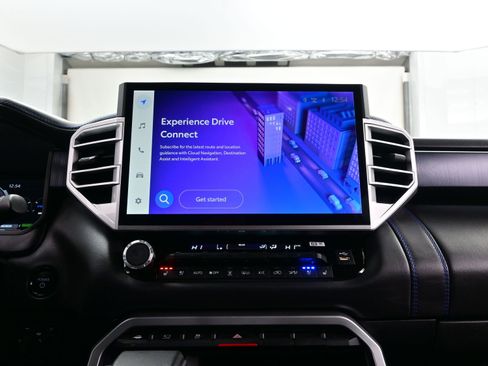 Used 2025 Toyota Sequoia Platinum image 22