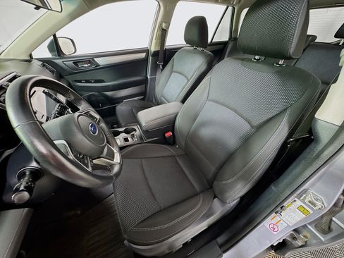 Used 2018 Subaru Outback 2.5i Premium AWD/4WD image 14