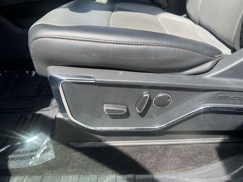 Certified 2023 Ford F150 Lightning Lariat image 13