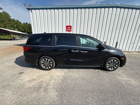 Used 2024 Honda Odyssey EX-L image 9