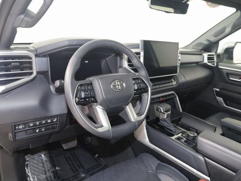 Used 2025 Toyota Tundra Platinum image 28