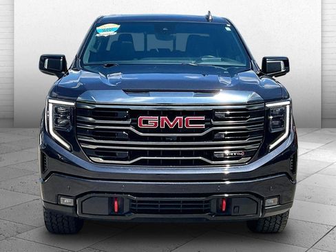 Used 2024 GMC Sierra 1500 AT4 w/ Technology Package AWD/4WD image 2