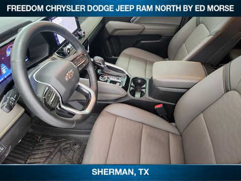 Used 2026 Chevrolet Colorado ZR2 AWD/4WD image 8