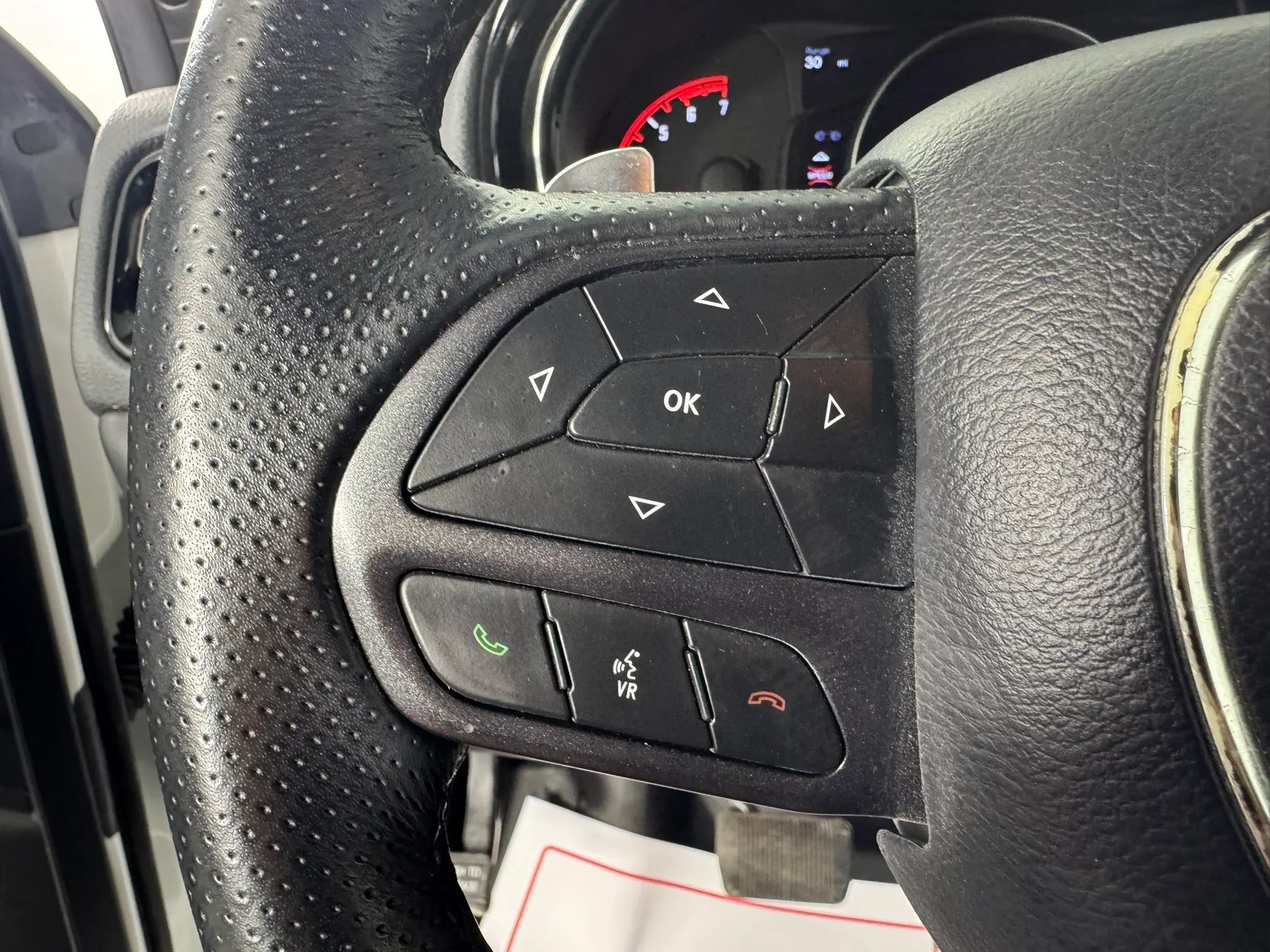 Used 2024 Dodge Durango R/T w/ Tow 'N Go Package AWD/4WD image 15
