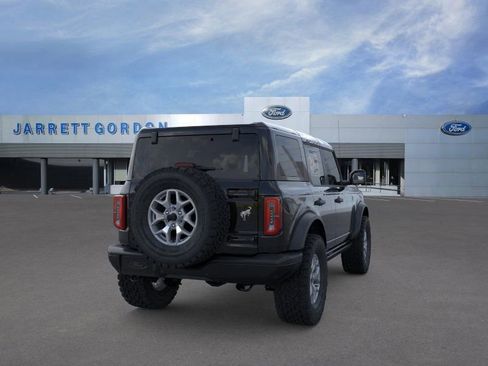 New 2025 Ford Bronco Badlands image 8