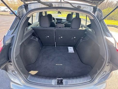 Used 2024 Nissan Kicks SR image 8