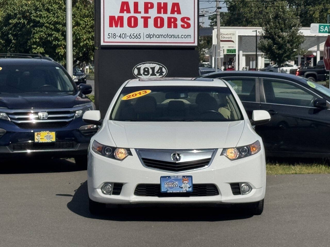 Used 2013 Acura TSX Sedan FWD image 2
