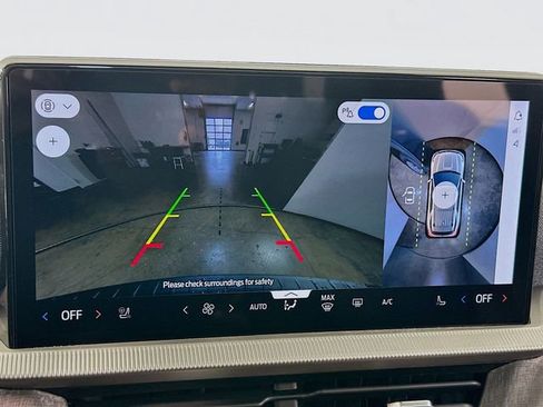 New 2026 Ford Explorer Platinum image 10