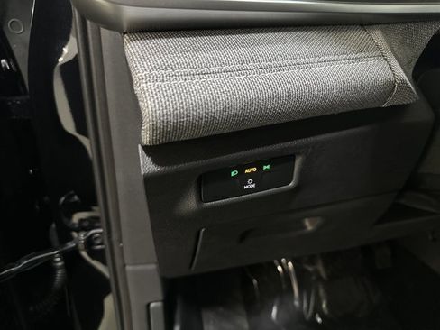 New 2025 Volkswagen Tiguan S image 36