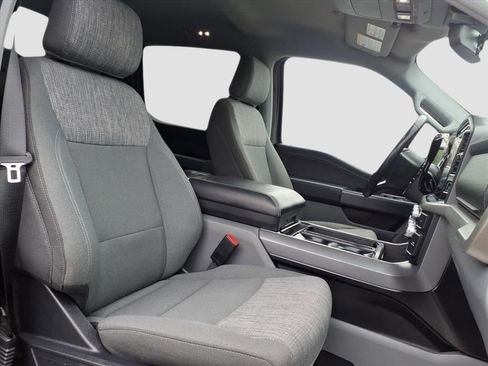 Used 2022 Ford F150 XLT w/ Equipment Group 302A High image 9