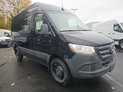 New 2025 Mercedes-Benz Sprinter 2500 image 6