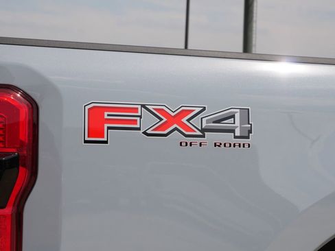 New 2026 Ford F250 King Ranch w/ Chrome Package AWD/4WD image 9