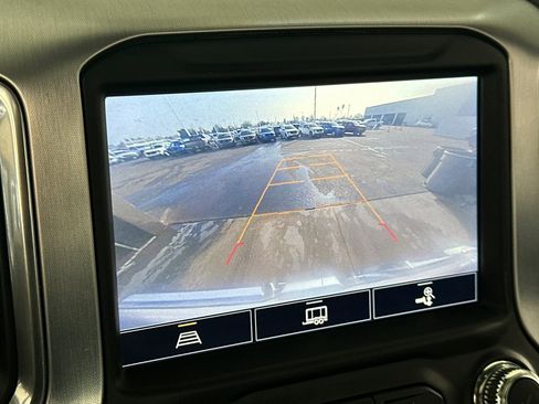 Used 2022 GMC Sierra 1500 SLT w/ SLT Premium Plus Package image 23