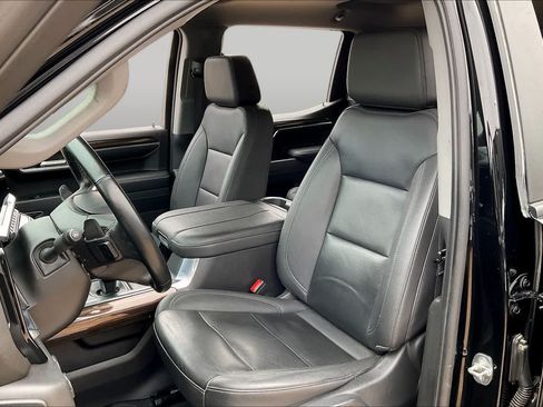 Used 2023 Chevrolet Silverado 1500 LT Trail Boss w/ LT Trail Boss Premium Package AWD/4WD image 9