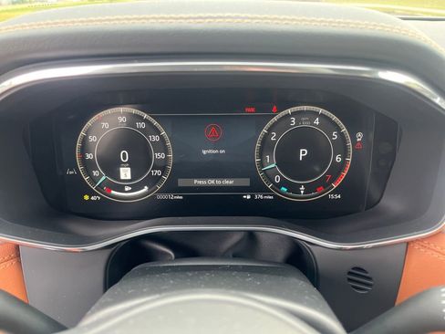 New 2026 Jaguar F-PACE R-Dynamic S image 15