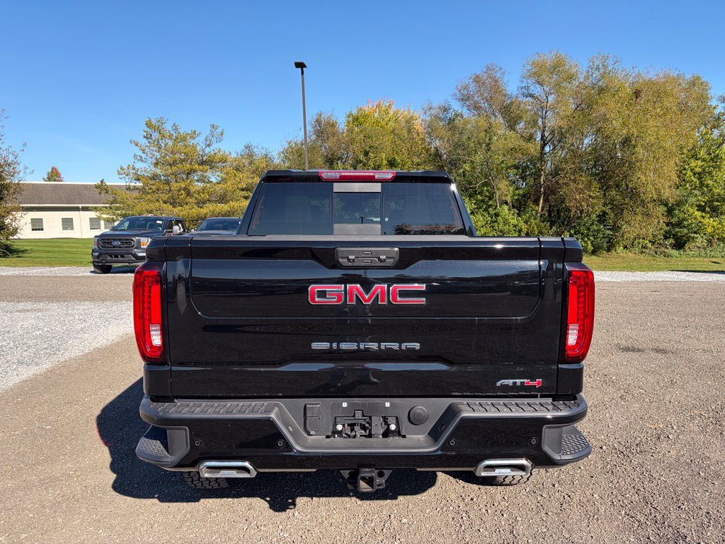 Used 2026 GMC Sierra 1500 AT4 w/ AT4 Premium Package AWD/4WD image 9