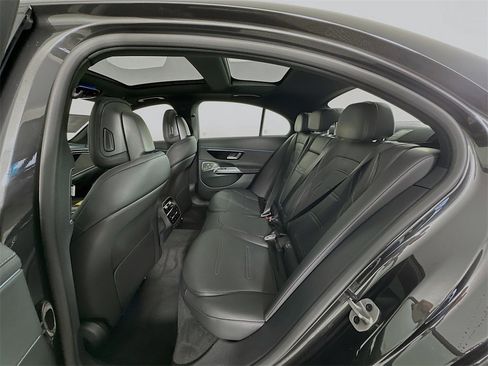 New 2026 Mercedes-Benz E 53 AMG e 4MATIC Sedan image 26