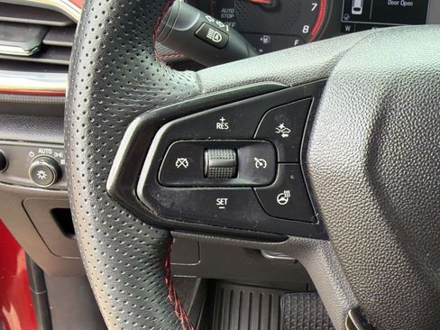 Used 2022 Chevrolet TrailBlazer RS FWD image 16