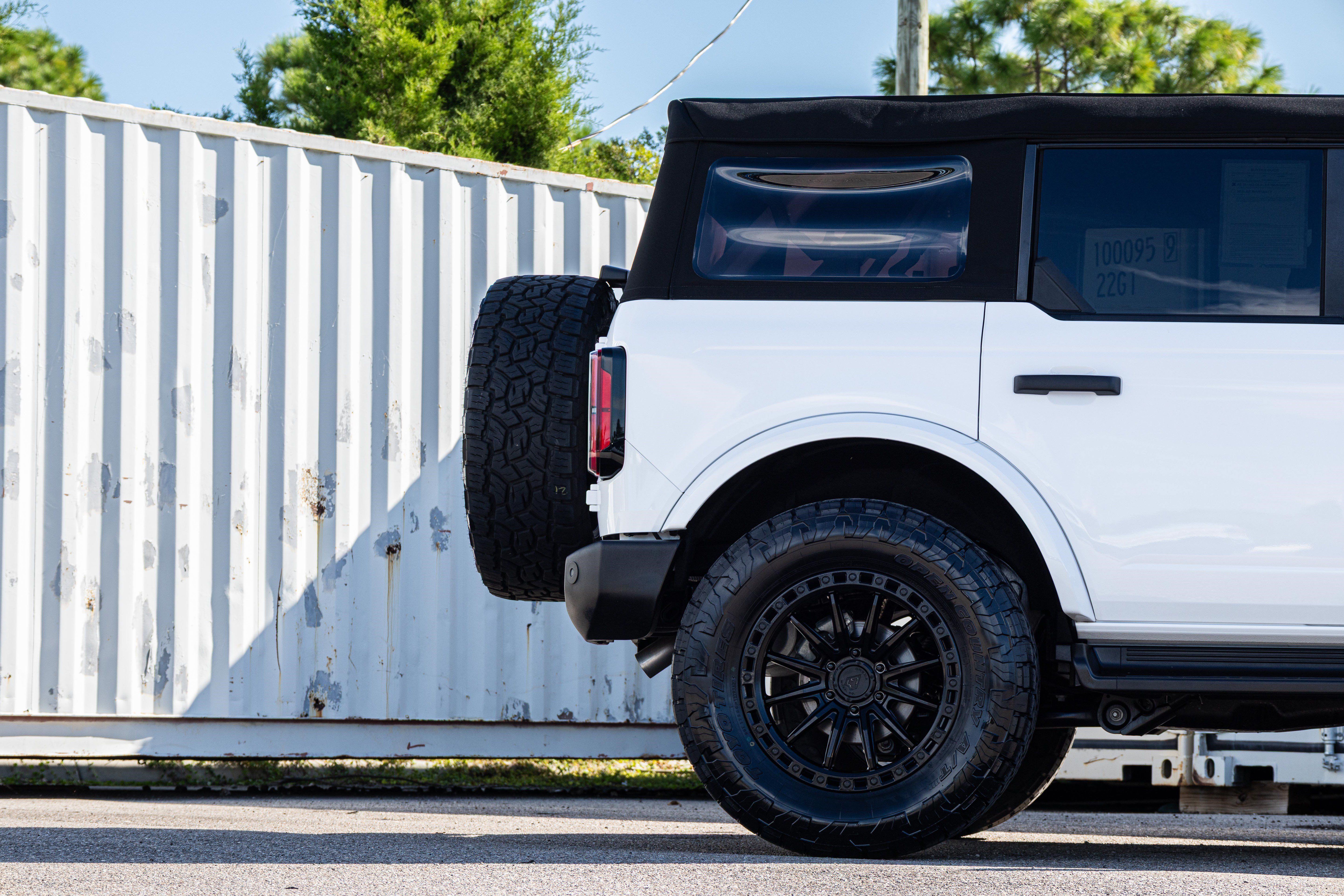 Used 2026 Ford Bronco Outer Banks AWD/4WD image 27