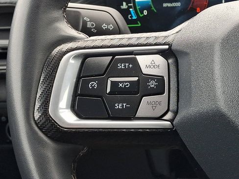 Used 2024 Ford Mustang Coupe image 22