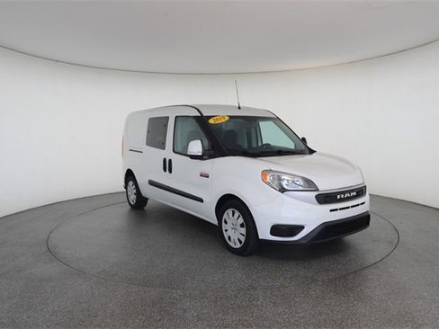 Used 2019 RAM ProMaster City Tradesman SLT image 28
