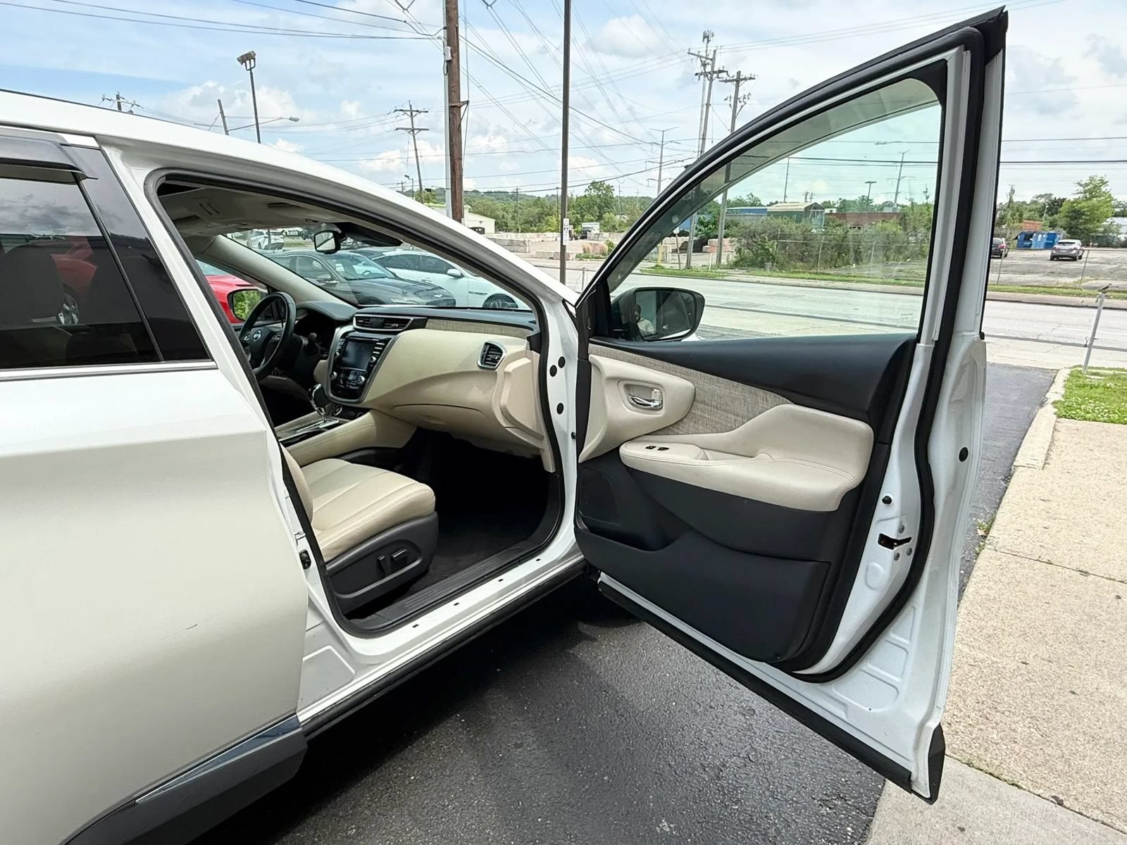 Used 2021 Nissan Murano SV w/ SV Special Edition Package AWD/4WD image 18