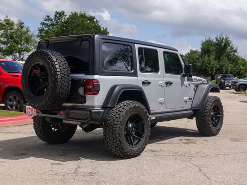 Used 2024 Jeep Wrangler Unlimited Rubicon w/ Convenience Group image 4