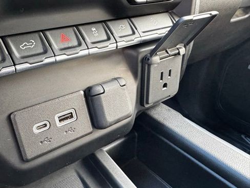 Certified 2022 Chevrolet Silverado 3500 LTZ w/ LTZ Premium Package image 15