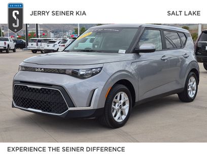 Certified 2023 Kia Soul LX w/ LX Technology Package