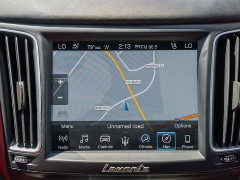 Used 2017 Maserati Levante w/ Sport Package AWD/4WD image 21