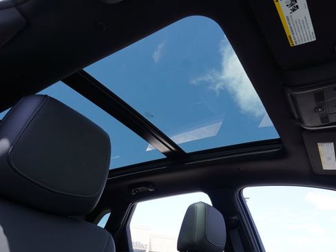 New 2025 Cadillac XT5 Premium Luxury w/ Technology Package image 13