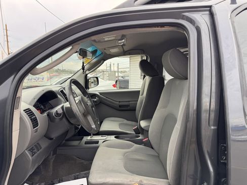 Used 2012 Nissan Xterra S w/ Value Package image 12