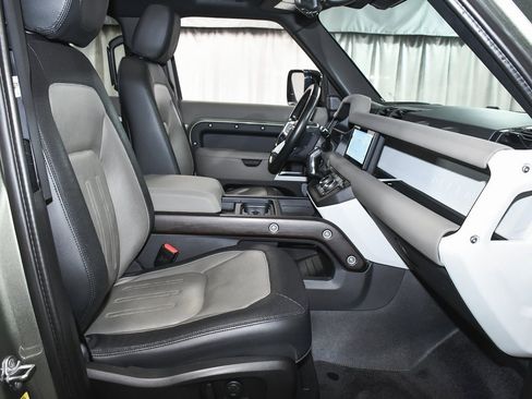 Used 2021 Land Rover Defender 110 X-Dynamic SE image 54