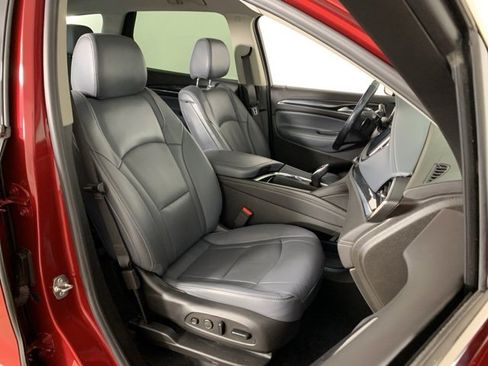 Used 2021 Buick Enclave Premium w/ Sun and Sites Package image 40