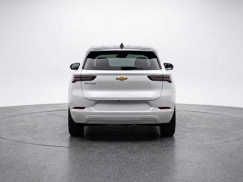 Used 2025 Chevrolet Equinox LT image 7