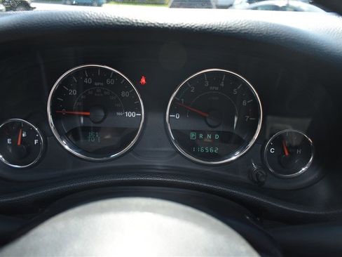 Used 2013 Jeep Wrangler Sport image 12